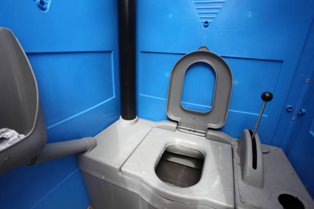 Portable Toilet Options We Offer in Purdy, MO